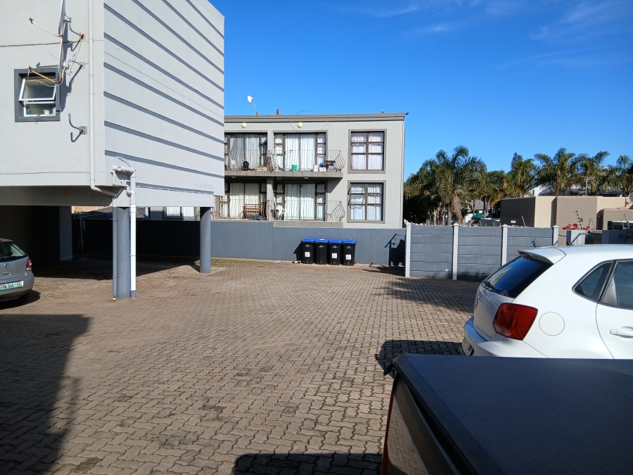 1 Bedroom Property for Sale in C Place Eastern Cape
